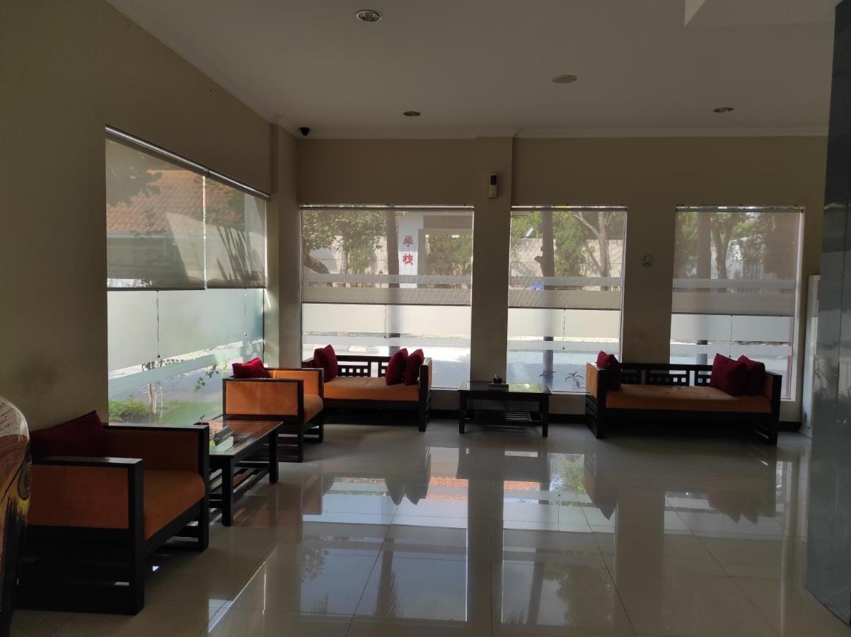 Hotel Orlen Yogyakarta Exterior photo