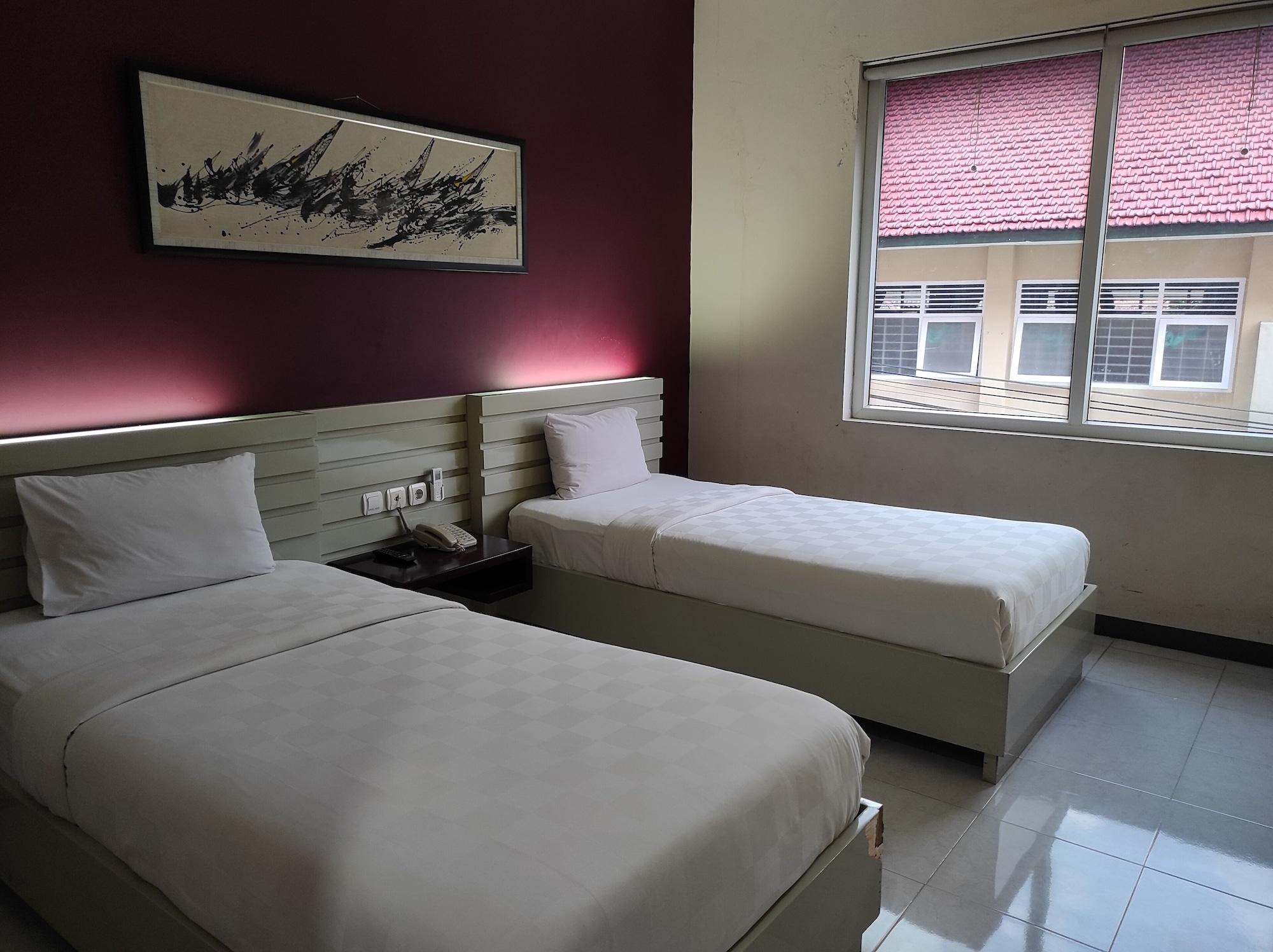 Hotel Orlen Yogyakarta Exterior photo