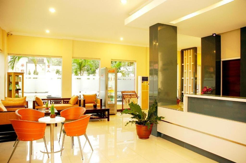 Hotel Orlen Yogyakarta Exterior photo